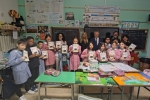 “Fare, conoscere, creare: l’avventura da manuale”. Il Rotary Club Altavallesina Grottefrasassi dona un libro agli alunni delle classi quarte dei plessi “Anselmi” e “Leopardi”
